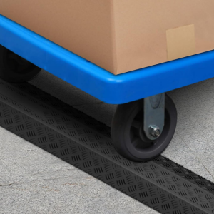 Vevor 3-Piece 2000 lbs. Cable Cover Ramp